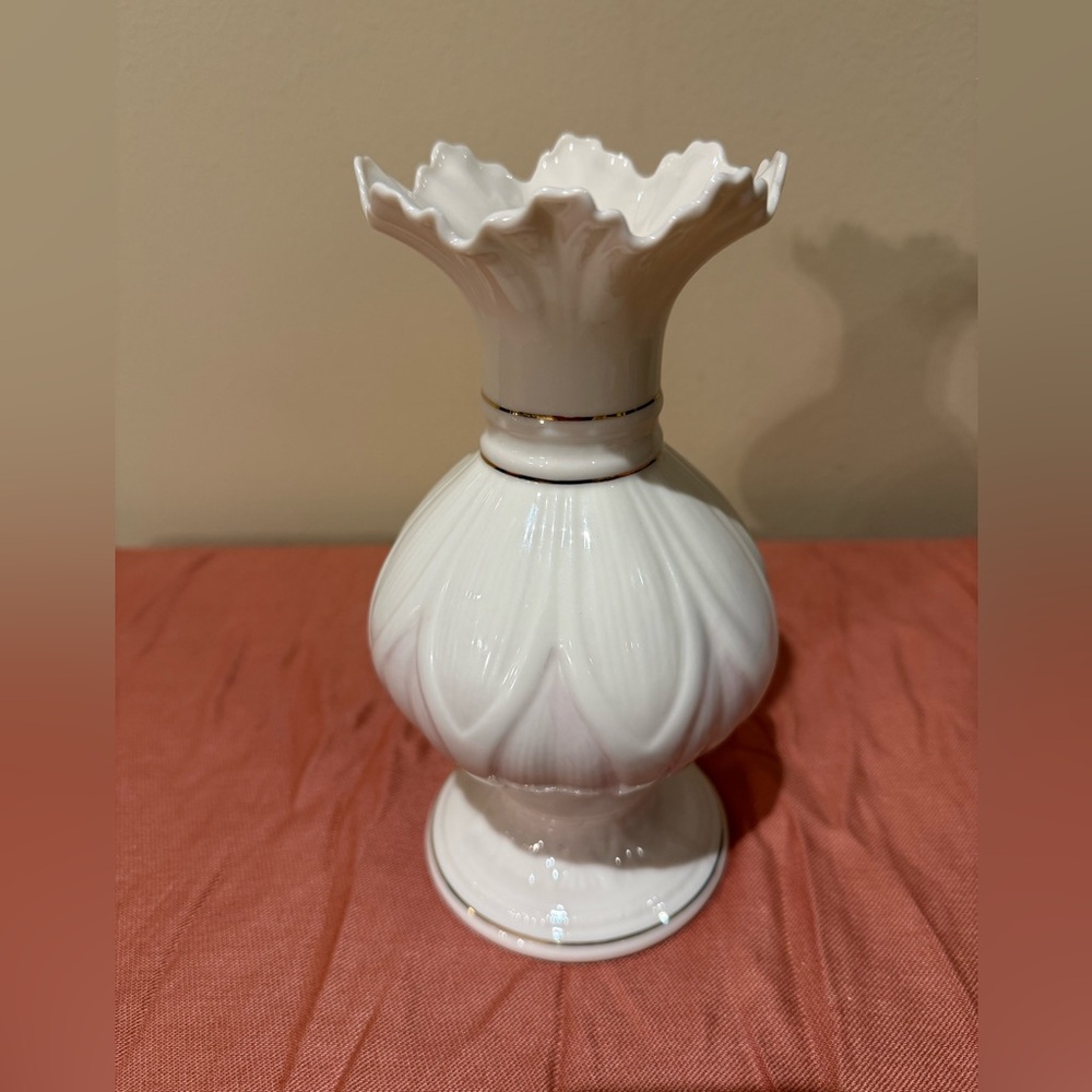 Belleek Lotus Blossom Spill Vase Vintage
